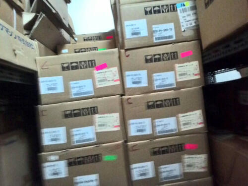Untitled Original electronic parts stock